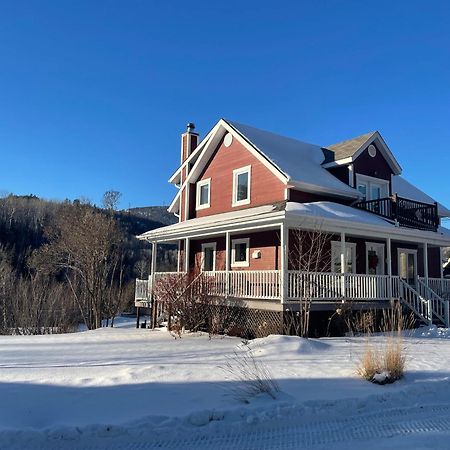 Belle Maison Avec Vue Sur La Riviere LʼAnse-Saint-Jean Exteriér fotografie